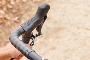 Wolf Tooth introduces a remote seatpost control for road and gravel handlebars