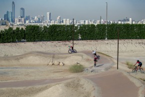 Hero Abu Dhabi 2024: An exotic XCO full of stars and $150,000 in prizes