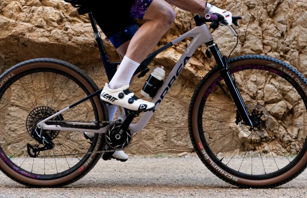 L'Orbea Oiz avec suspensions électroniques de Speed Company