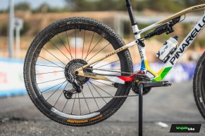 The Pinarello Dogma XC with which Pauline Ferrand-Prevot starts the 2024 season in detail