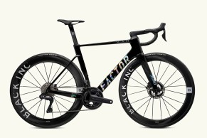 Factor lance son nouveau Ostro VAM, son vélo le plus aérodynamique à ce jour