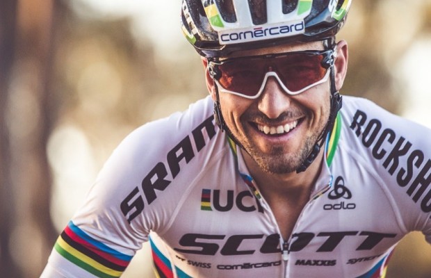 ¿Quieres ganar un maillot firmado por Nino Schurter?