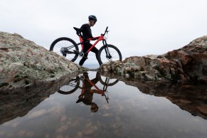 Back in stock the Rockrider RACE 940 S, the most sought-after mountain bike of 2024