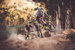 Entrevista con Nino Schurter sobre la situación actual: "Es realmente devastador"