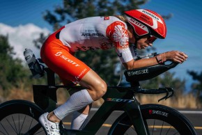 Les chaussettes Swiss Side AERO vous rendent plus rapide et sont légales