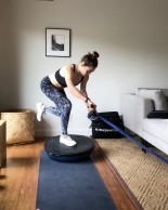 Material para montar uma academia com "massagista" na sala da sua casa