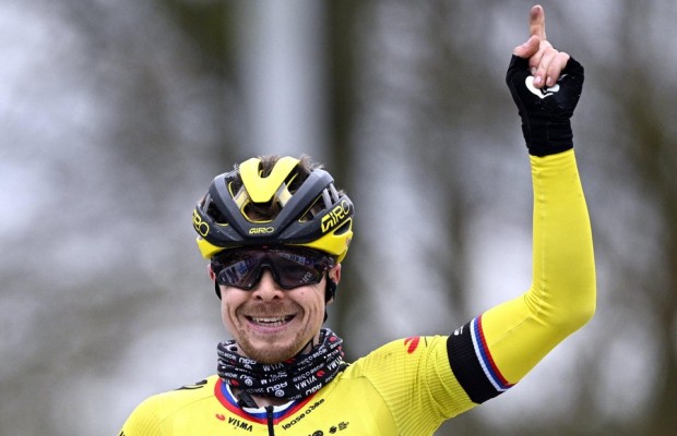 Jan Tratnik remporte l'Omloop Het Niewsblad avec Visma-Lease a Bike