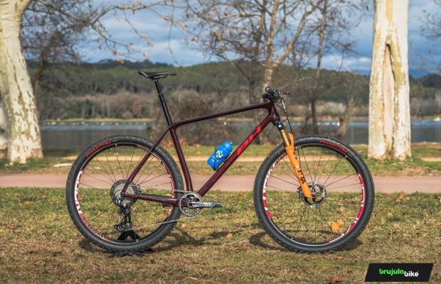 Voici la BH Ultimate avec laquelle David Valero va concourir à Banyoles.