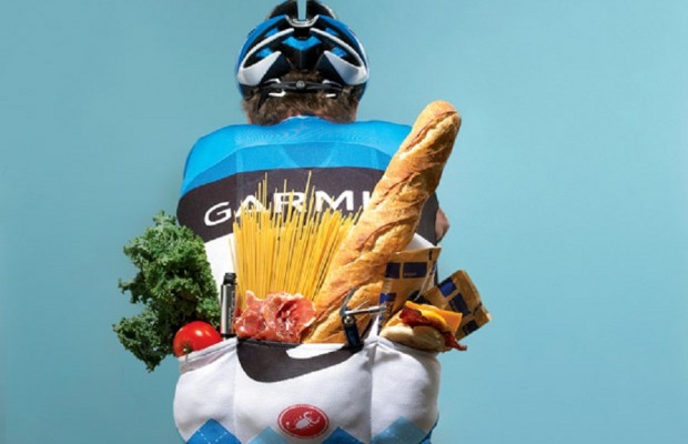 Qué comer para montar en bici cuando aprieta el calor