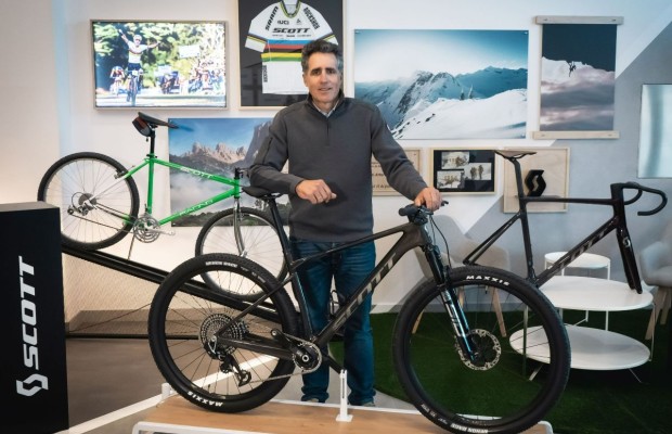 Induráin a clairement indiqué que dans le VTT, il préfère les vélos rigides