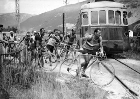 La UCI resumen 120 años de ciclismo en 120 segundos