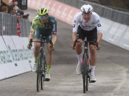 Vingegaard suma y sigue arrasando en la Tirreno-Adriático 2024