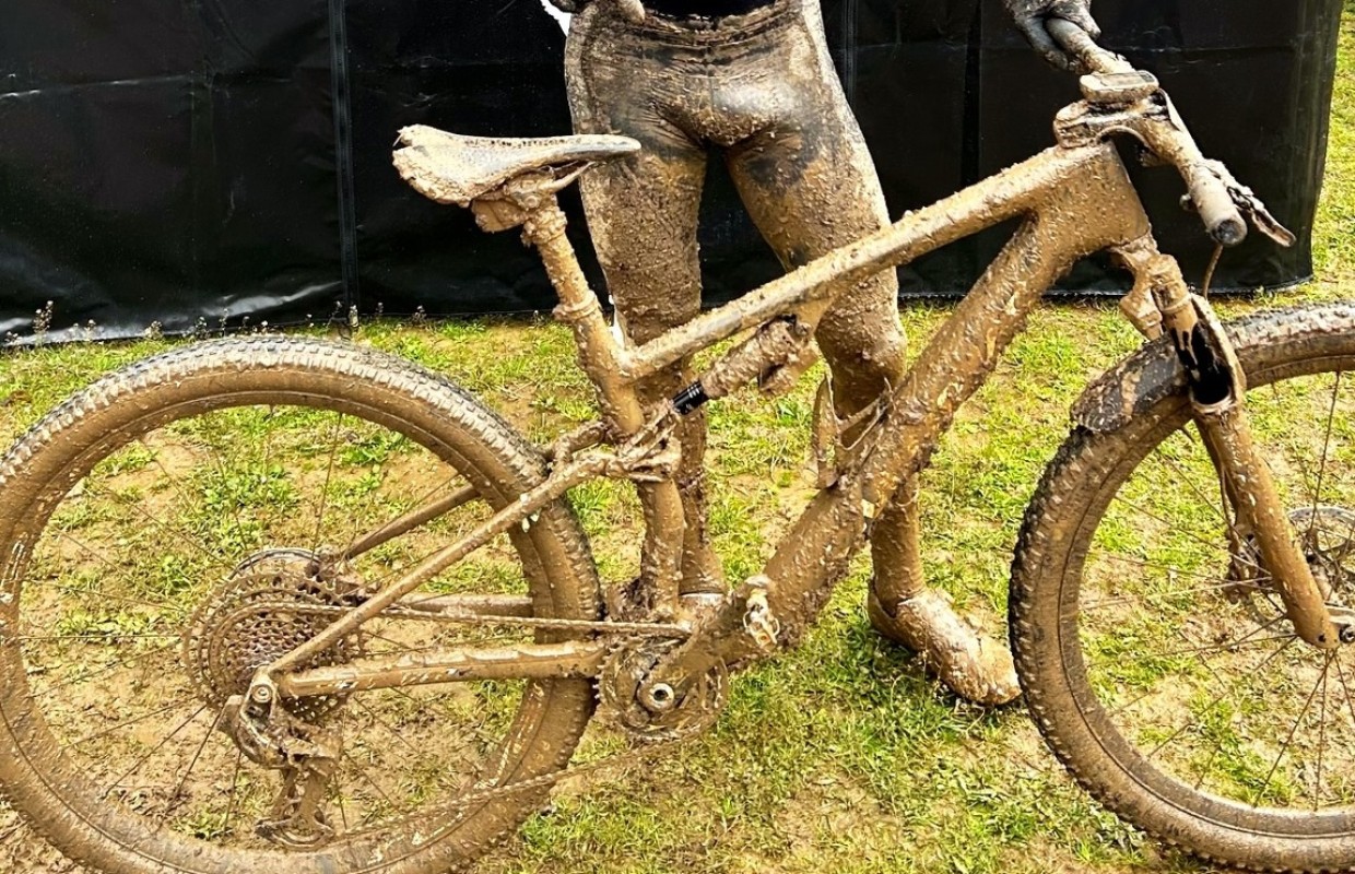 Koretzky gives the first victory to the new Specialized Epic 2024