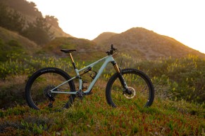 New Specialized Epic 8 EVO: an XC climbing and a Trail downhill