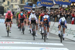 Jasper Philipsen remporte Milan-San Remo 2024