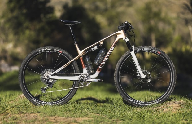 Canyon mettra en vente seulement 100 unités de cette édition limitée Lux World Cup CFR Untamed