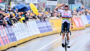 Mathieu van der Poel to keep winning at Ghent-Wevelgem 2024