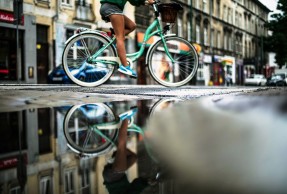 Francia ofrece 50€ para que sus ciudadanos reparen sus bicis