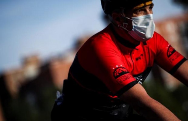 Los ciclistas federados podrán salir dos veces al día a entrenar a partir de mañana