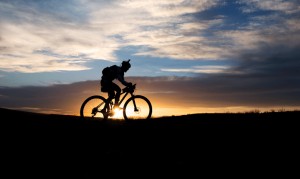 Los ciclistas federados podrán salir dos veces al día a entrenar a partir de mañana