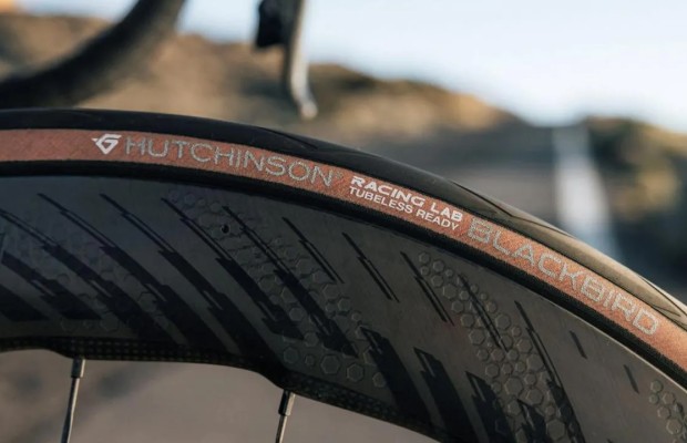 Hutchinson asegura que su nuevo Blackbird dura más de 4.000km y es el más rápido creado hasta ahora