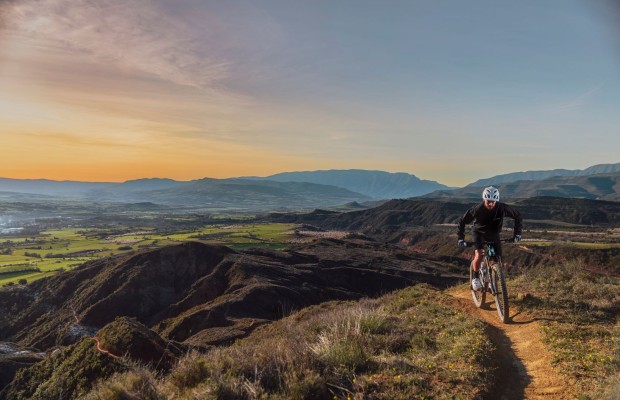 3 threshold workouts to maintain your FTP