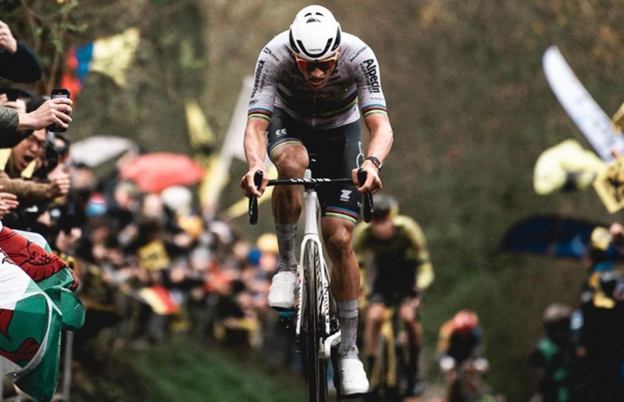 Mathieu van der Poel enters the legend of the Tour of Flanders with an ...