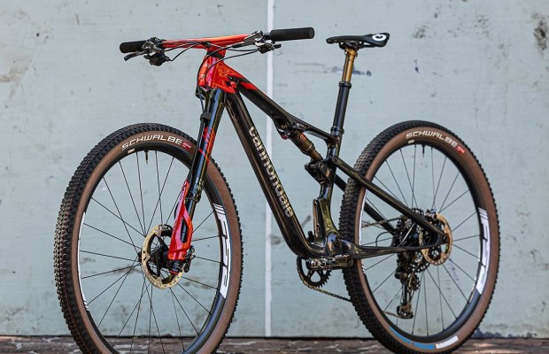 O Cannondale Factory Racing estreia Scalpel e equipamento