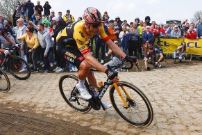 Las bicis aero son las nuevas All-Road en la París-Roubaix 2024