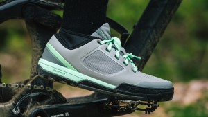 elegir-zapatillas-ciclismo-mtb-talla/