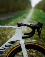 Van der Poel's Canyon Aeroad CFR for the Paris-Roubaix 2024