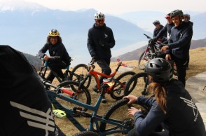 Não é brincadeira, este é um novo selim que garante ser tão confortável que poderia acabar com o culote com forro