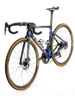 Bikes with which Evenepoel, Alaphilippe and Bennett competed last season are now on sale online