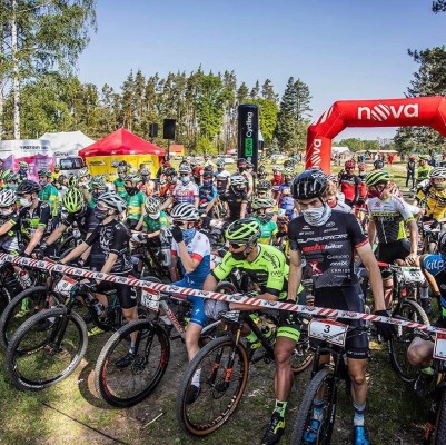 Masks only at the start line, this was the first post-Covid MTB race in ...