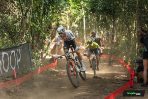 Sam Gaze wins the Mairipora XCC World Cup