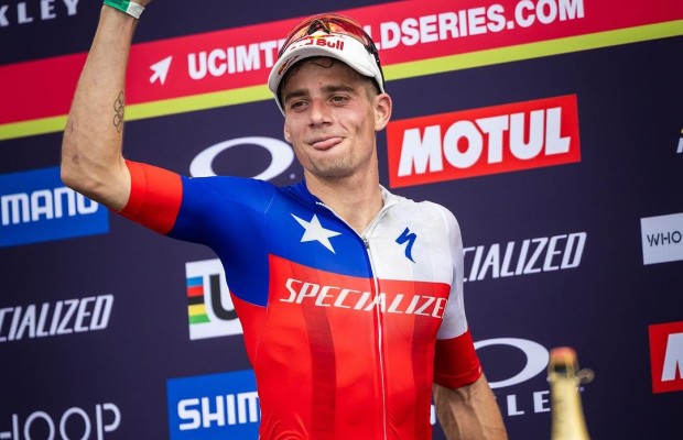 Tension between Vidaurre and Koretzky at the finish line in Mairipora