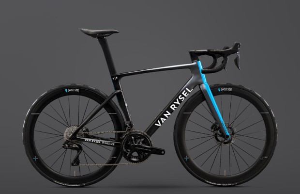 Van Rysel RCR Pro Replica from Decathlon-AG2R La Mondiale on sale