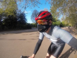 mascarilla-no-obligatoria-deporte-ciclismo-mountain-bike/