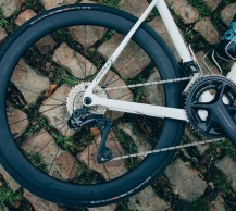 These patents point to a completely wireless Shimano electronic groupset