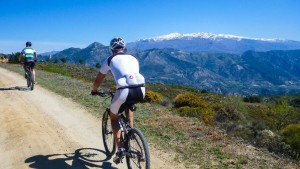 ¿Deberíamos seguir nuestras propias normas? hasta dónde, cuándo y con quién puedes salir en bici ahora