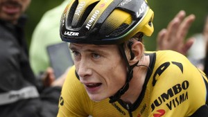 First walk, then roller and finally road: Vingegaard's plan to face the Tour