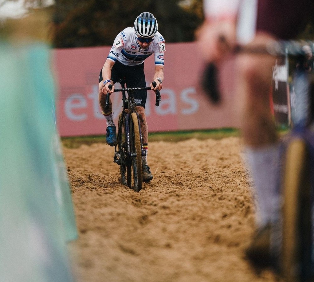 La UCI anuncia el Calendario de la Copa del Mundo CX 202425 y Benidorm