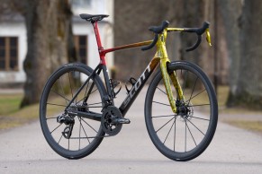 New SCOTT Addict RC Sunset by Dangerholm: a bike that defies trends