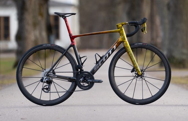Nouveau SCOTT Addict RC Sunset de Dangerholm : un vélo à l'épreuve des modes