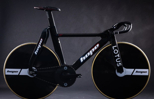 Présentée le Hope Lotus pour les JO de Paris, l'une des vélos les plus sophistiqués du monde