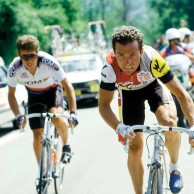 Climbing sitting or standing, which is better?