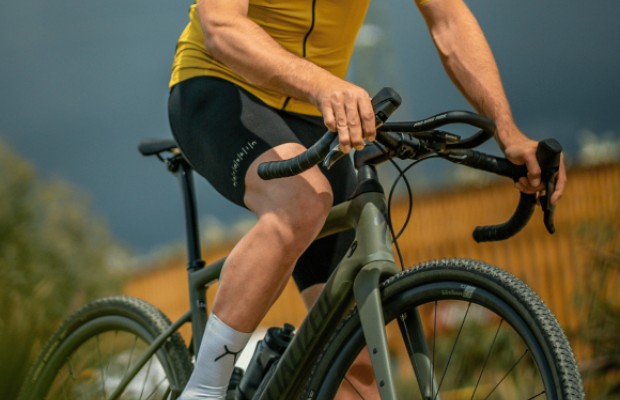 Nouveau guidon FSA avec extensions pour gravel et longue distance