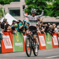 Pauline Ferrand-Prevot skips the French Championship to win in Switzerland