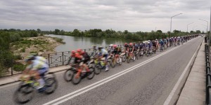 Tim Merlier wins a sprint that was almost frustrated by Tadej Pogacar