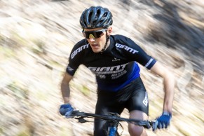 casco-giant-rev-pro-mips/